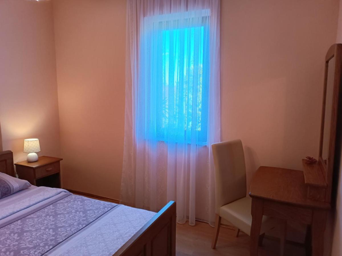 Apartments Ivicek Пореч Екстериор снимка