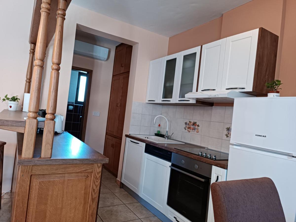 Apartments Ivicek Пореч Екстериор снимка