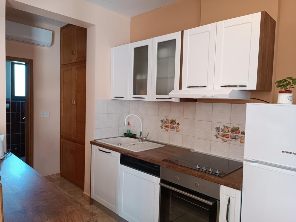 Apartments Ivicek Пореч Екстериор снимка