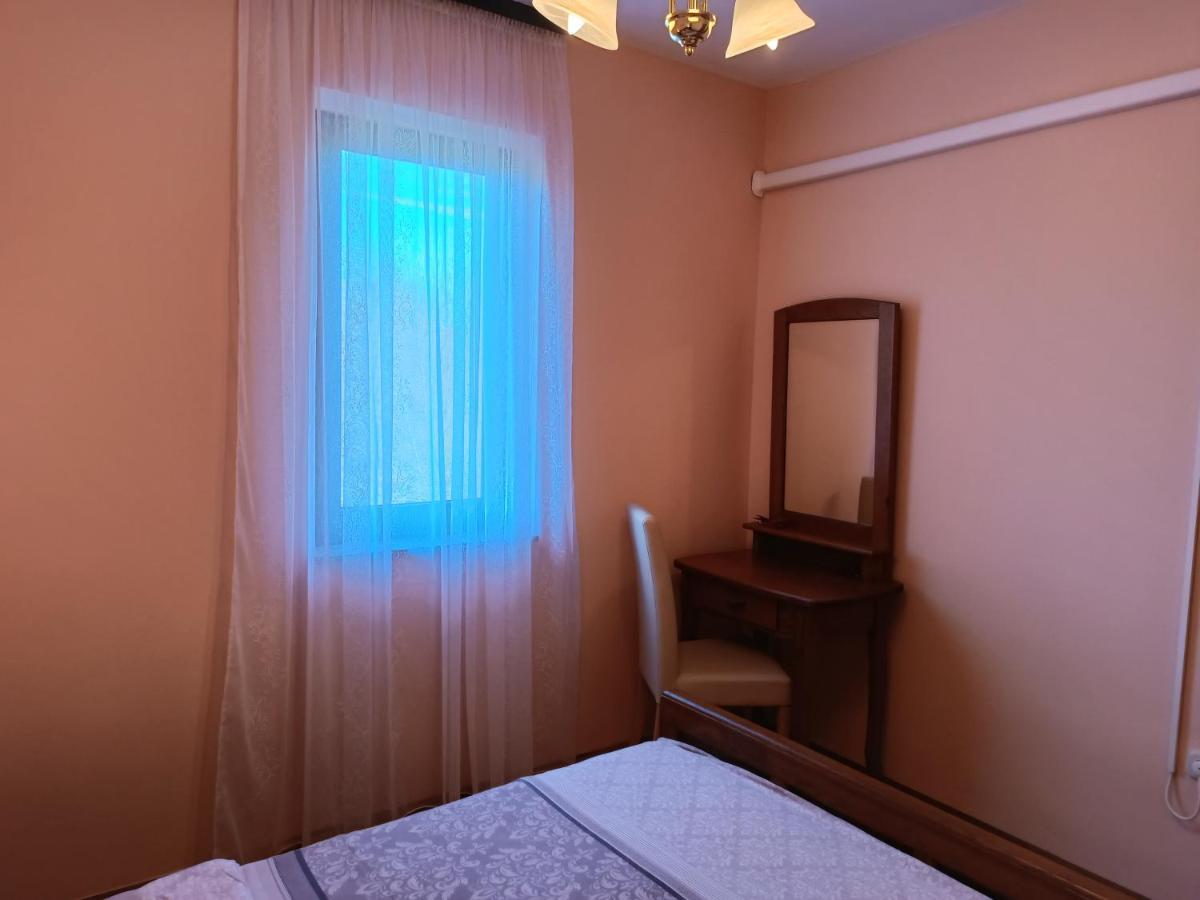 Apartments Ivicek Пореч Екстериор снимка